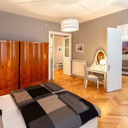 Da Gillo Apartment Trieste Luaran gambar