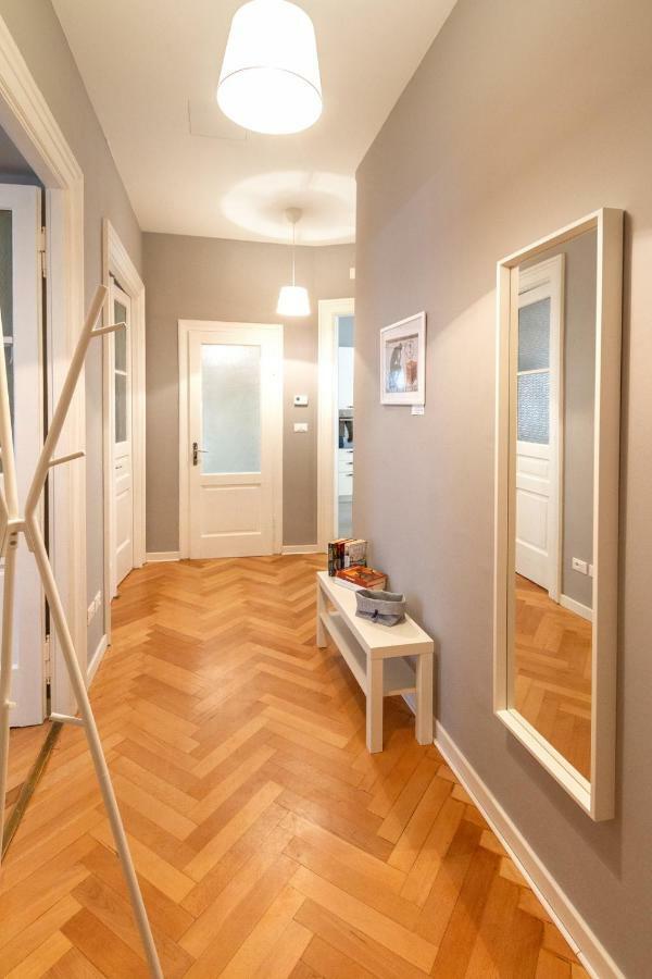 Da Gillo Apartment Trieste Luaran gambar